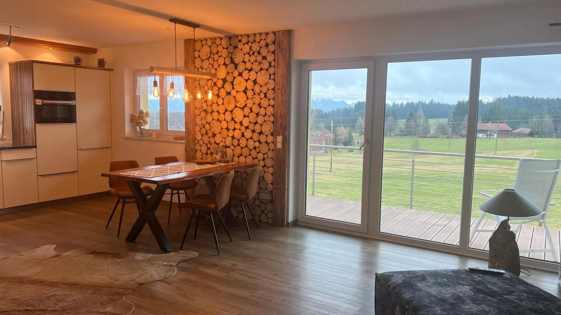 Kuh Heimat - Bergblick - Terrasse Apartment Buchenberg