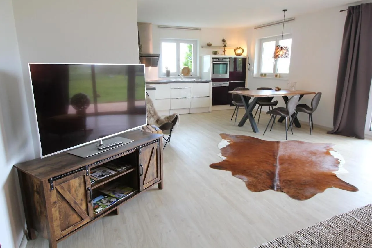 Apartment Ferienwohnung Kuh Heimat - Bergblick - Terrasse Buchenberg  Deutschland
